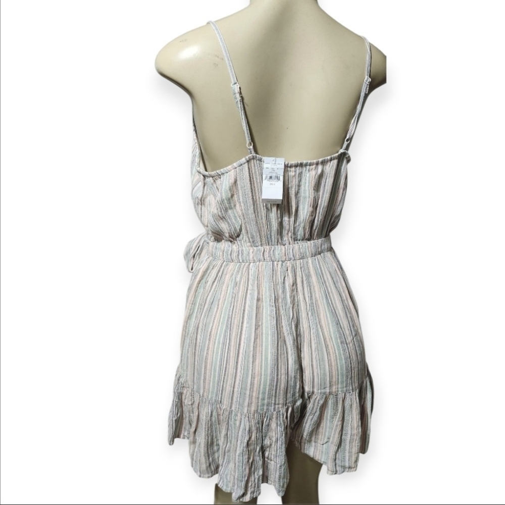 American Eagle Striped Romper Size S. - Picture 6 of 8